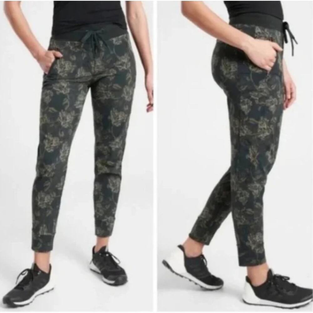 Athleta Jogger Womens 2 Trekkie North Floral Printed Pants Floral Lightweight